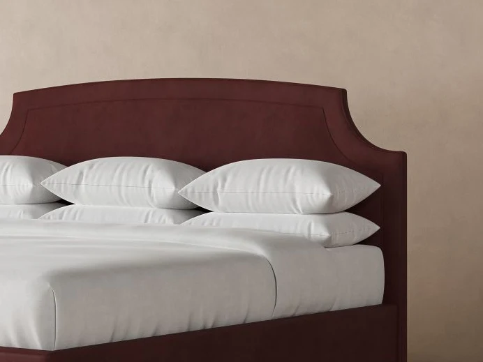 Cordova Leather Bed - Image 3